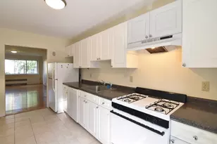45 Green, Brookline, MA 02446 - Photo 5