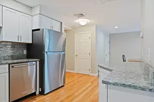 325 Plantation St, Worcester, MA 01604 - Photo 11