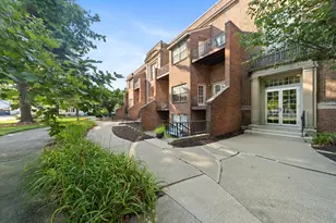325 Plantation St, Worcester, MA 01604 - Photo 3