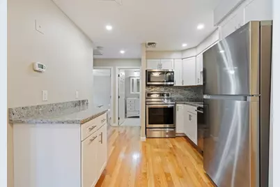 325 Plantation Street #113, Worcester, MA 01604 - Photo 9