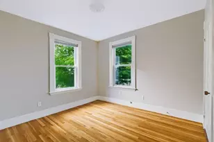 37 Thorndinke St, Beverly, MA 01915 - Photo 23
