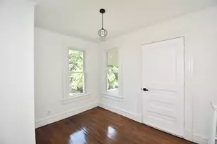 30 Laurel St, Holyoke, MA 01040 - Photo 23