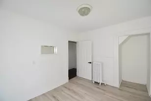 30 Laurel St, Holyoke, MA 01040 - Photo 21