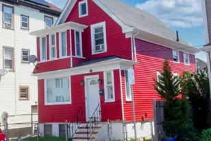 90 Hemlock St, New Bedford, MA 02740 - Photo 1