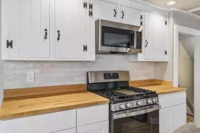 141 Hale St #2, Beverly, MA 01915 - Photo 7