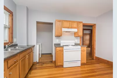 137 Evans #1, Watertown, MA 02472 - Photo 5