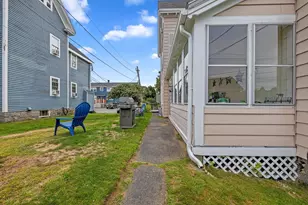 24 Village St, Marblehead, MA 01945 - Photo 31
