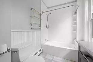 24 Village St, Marblehead, MA 01945 - Photo 13