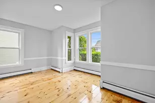 24 Village St, Marblehead, MA 01945 - Photo 17