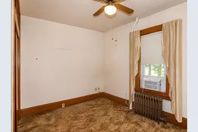 466 East Main Street, Chicopee, MA 01020 - Photo 21