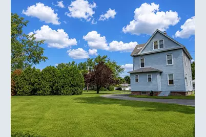 466 East Main Street, Chicopee, MA 01020 - Photo 3