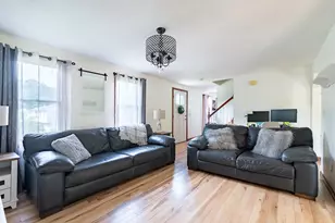 15 Thatcher Square, Brockton, MA 02302 - Photo 3