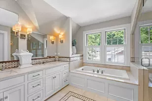 70 School St, Manchester by the Sea, MA 01944 - Photo 33