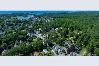 70 School Street, Manchester by the Sea, MA 01944 - Photo 3