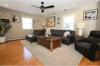 27 Overlea Avenue, Saugus, MA 01906 - Photo 3