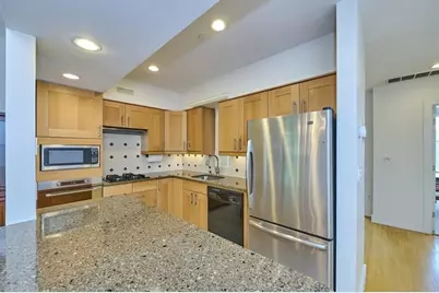 40 Isabella #2E, Boston, MA 02116 - Photo 3