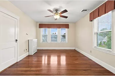 40 County St #2, Peabody, MA 01960 - Photo 11