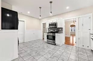40 County St, Peabody, MA 01960 - Photo 5