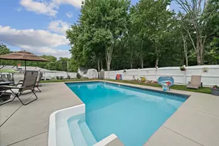 35 Arnold St, Holbrook, MA 02343 - Photo 1