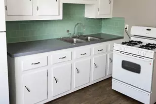 72 Pitman St, Fall River, MA 02723 - Photo 15