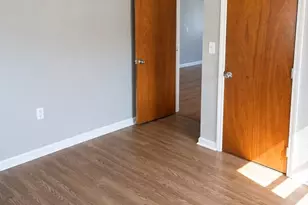 72 Pitman St, Fall River, MA 02723 - Photo 3