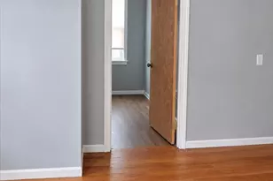 72 Pitman St, Fall River, MA 02723 - Photo 5