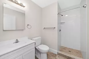 244 Main St, Medford, MA 02155 - Photo 9