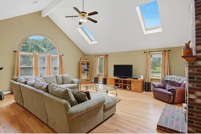 19 Jencks Road, Milford, MA 01757 - Photo 11