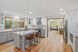 19 Jencks Rd, Milford, MA 01757 - Photo 7