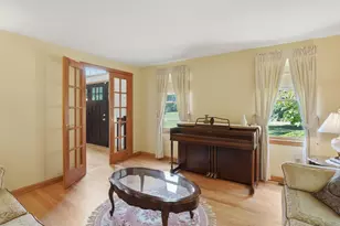 19 Jencks Rd, Milford, MA 01757 - Photo 15