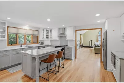 19 Jencks Road, Milford, MA 01757 - Photo 7
