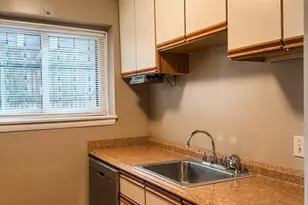 425 South Huntington, Boston, MA 02130 - Photo 3