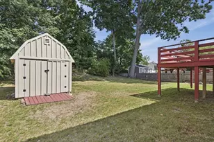 49 Bowditch St, Braintree, MA 02184 - Photo 33