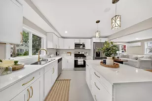11 S Berryman St, Westport, MA 02790 - Photo 3