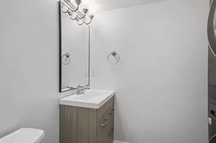 112 Stoughton St, Quincy, MA 02169 - Photo 17