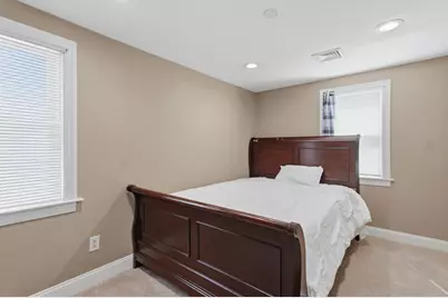 112 Stoughton St, Quincy, MA 02169 - Photo 33