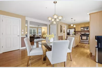 1975 Middlesex St #19, Lowell, MA 01851 - Photo 13