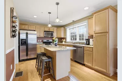 1975 Middlesex St #19, Lowell, MA 01851 - Photo 7