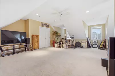 1975 Middlesex St #19, Lowell, MA 01851 - Photo 33
