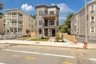 3915 Washington St, Boston, MA 02130 - Photo 1