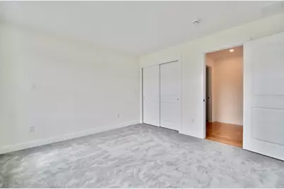 20B Crownshield #20B, Uxbridge, MA 01569 - Photo 15