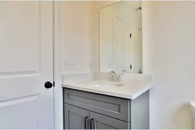 20B Crownshield #20B, Uxbridge, MA 01569 - Photo 19