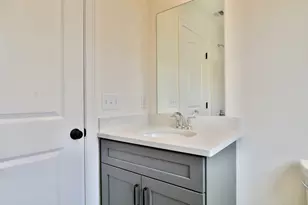 20B Crownshield, Uxbridge, MA 01569 - Photo 19