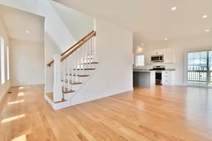 20B Crownshield, Uxbridge, MA 01569 - Photo 5