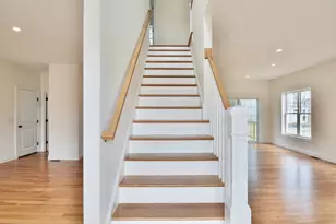 20B Crownshield, Uxbridge, MA 01569 - Photo 11