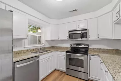 2701 Forest Park Drive #2701, Auburn, MA 01501 - Photo 5