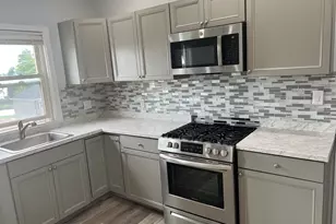 68 W Britannia St, Taunton, MA 02780 - Photo 1