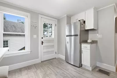 114 Clinton Rd, Weymouth, MA 02189 - Photo 9
