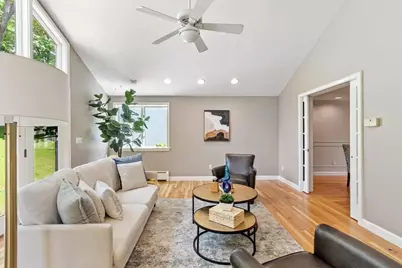 15 Minute Man Lane, Lexington, MA 02421 - Photo 5