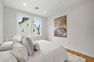 9 Downer Ct, Boston, MA 02122 - Photo 19